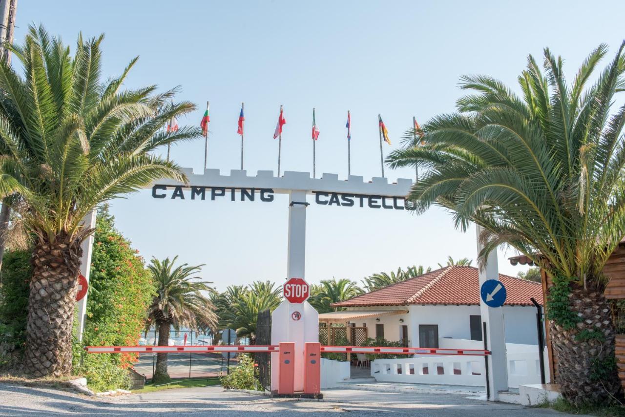 Happy Camp Mobile Homes In Castello Camping & Summer Resort Neos Marmaras Exteriér fotografie